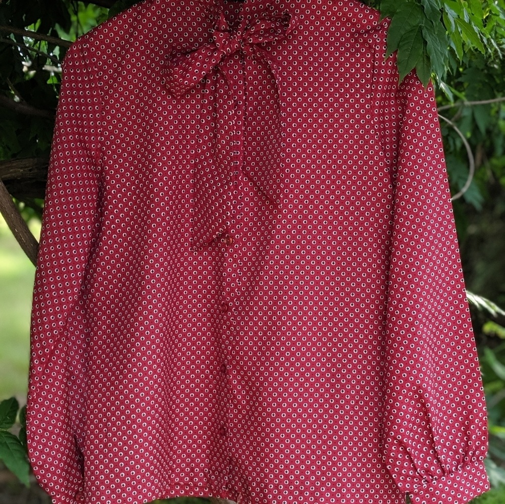Red, long sleeve silk rrrruss shirt